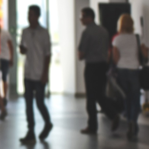 Besucher electronica