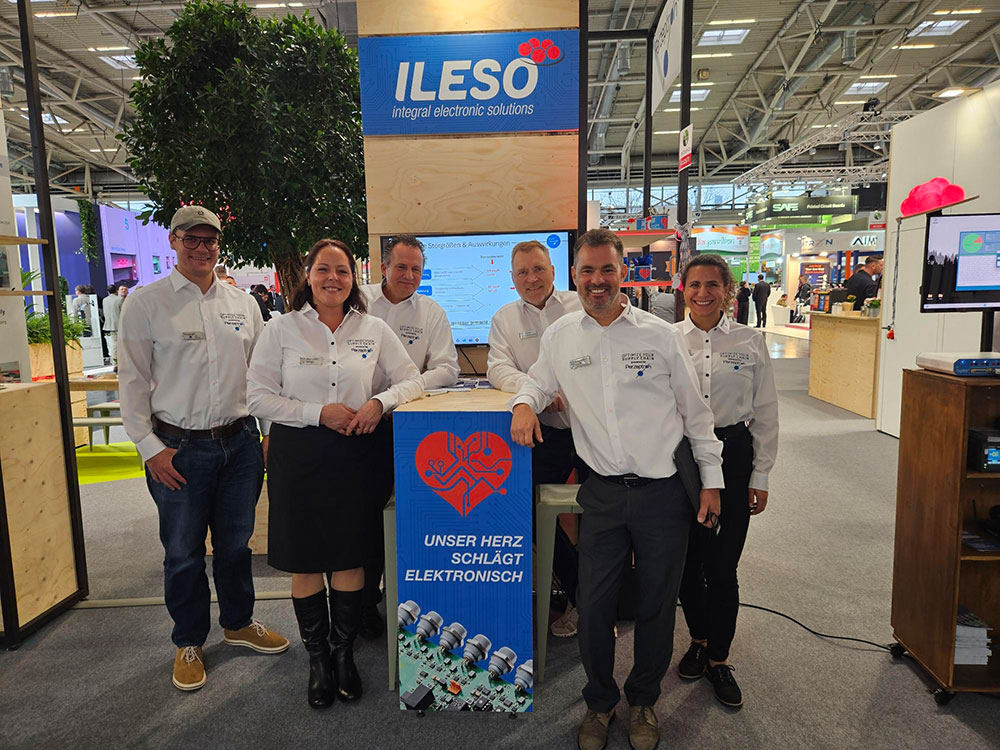 Perzeptron Team at electronica Perzeptron Team at electronica